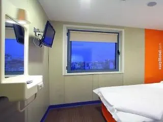Easyhotel Hotel Sofía
