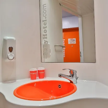 Easyhotel Hotel Sofía