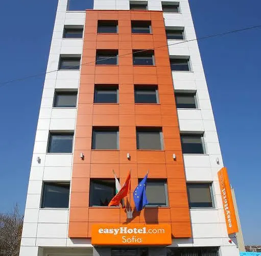 Easyhotel